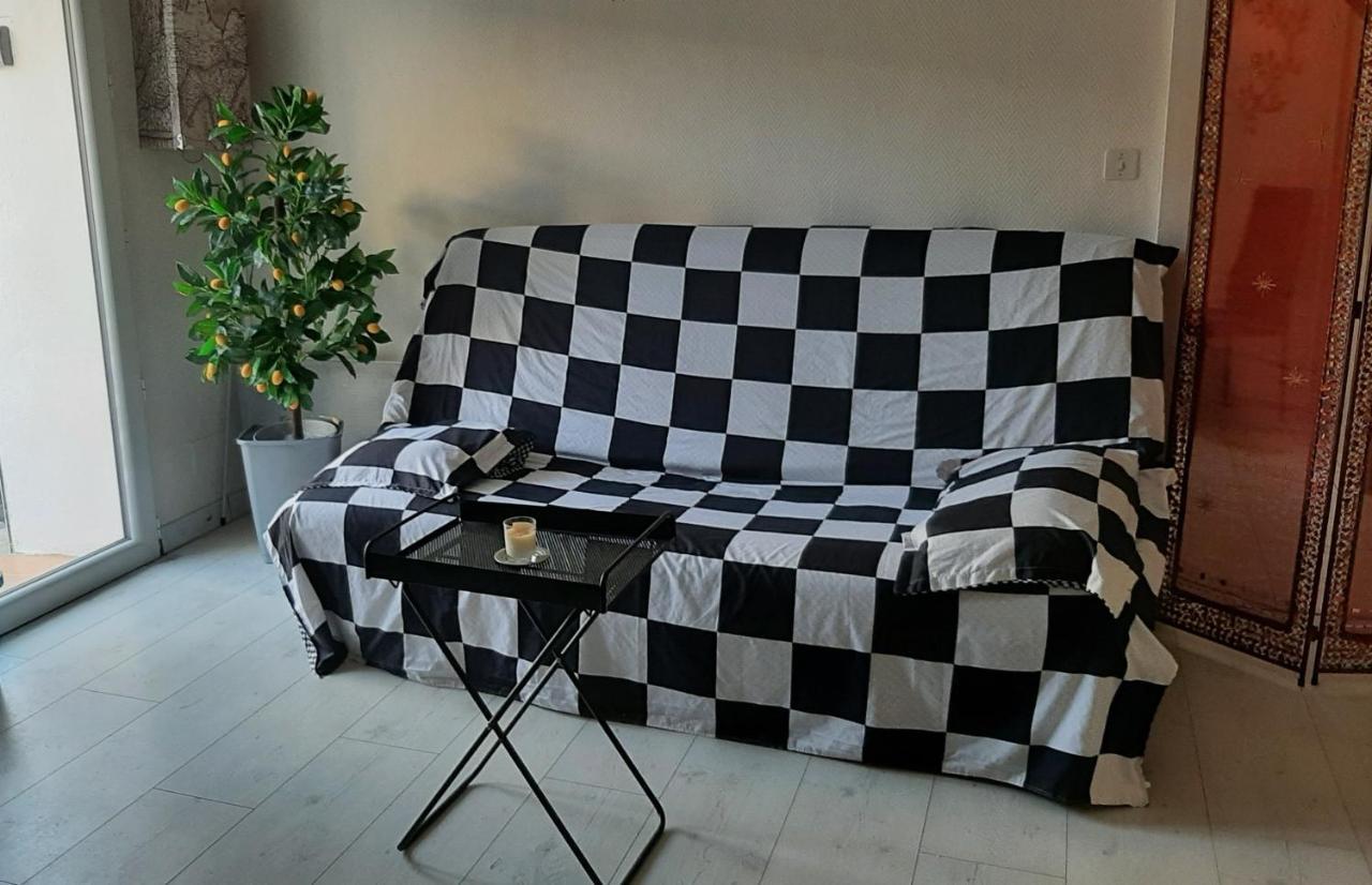 Charmant T2 Tout Confort Au Centre Du Village ! Florensac Eksteriør bilde