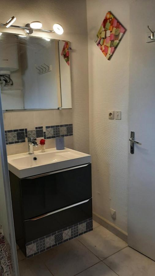 Charmant T2 Tout Confort Au Centre Du Village ! Florensac Eksteriør bilde